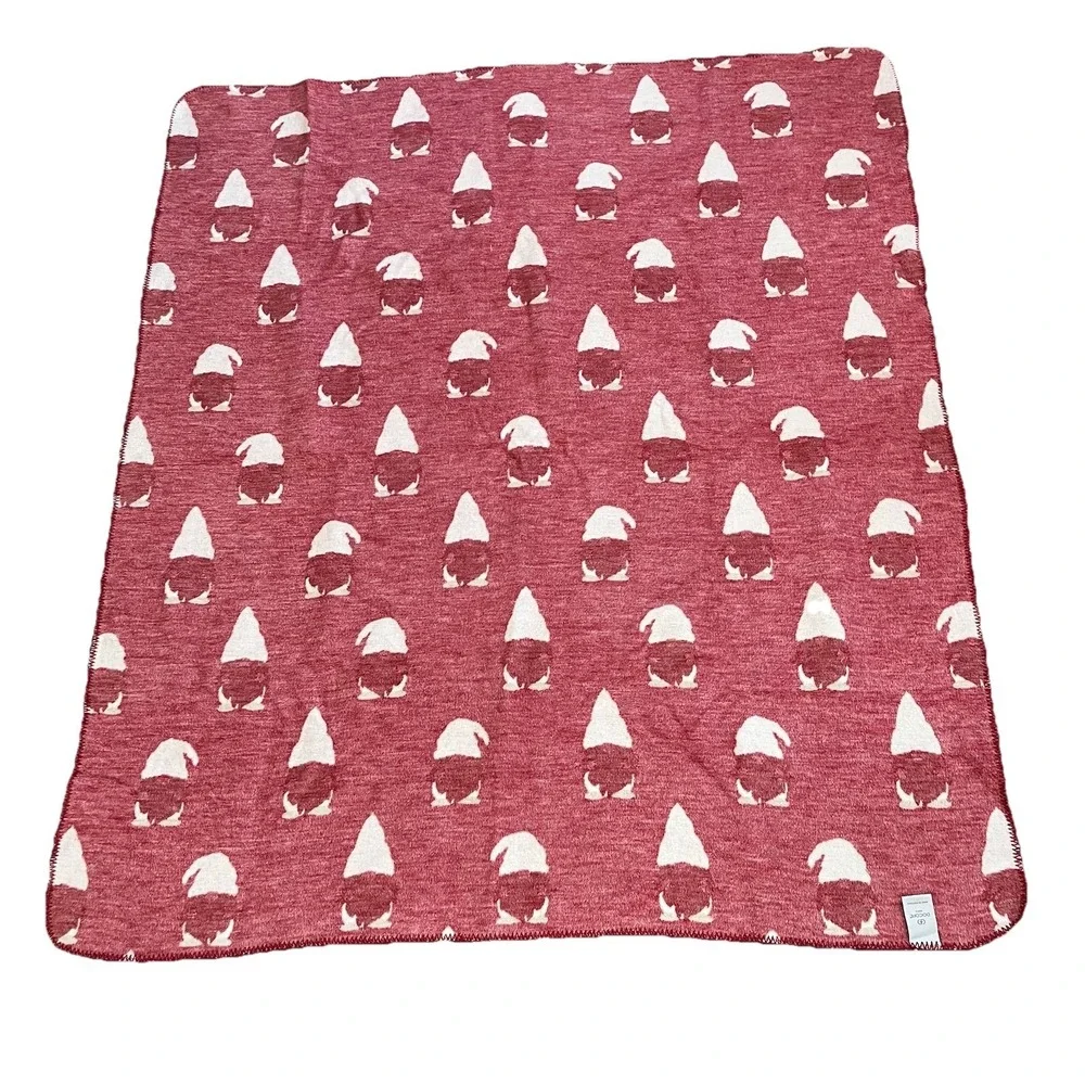 Docofil Reversible Throw‎ Blanket Gnome Motif Portugal Holiday Collectable